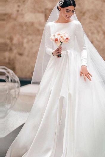 Long-Sleeve High-Neck Ball Gown with Long Train for Formal Events