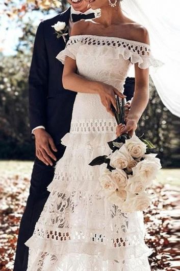 Romantic Lace Bridal Gown