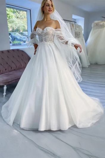 Off-the-Shoulder Lace Bodice Ball Gown with Long Train for Events