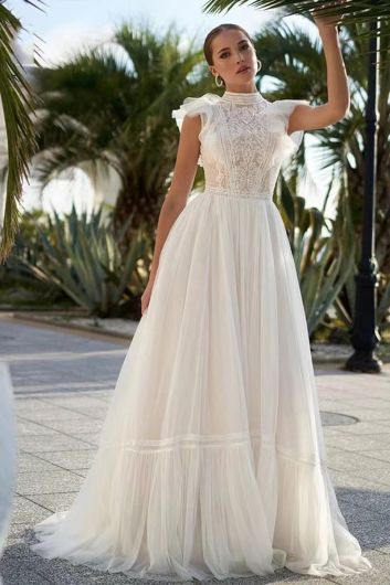 High-Neck Lace Bodice Ball Gown with Long Train for Formal Events