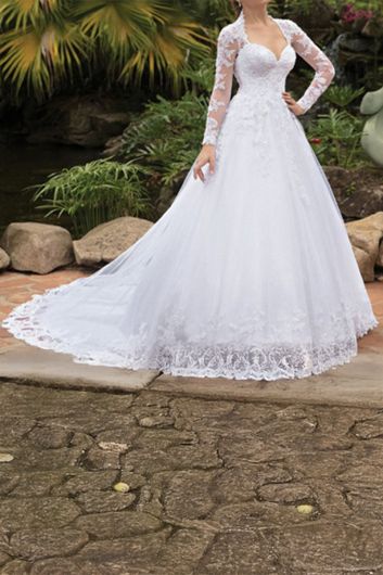 Lace Long-Sleeve  Ball Gown with Long Train Formal Events