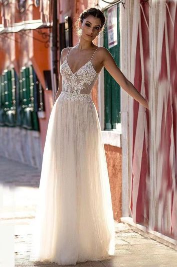 Lace V-Neck Spaghetti Strap Flowy Gown with Long Train for Evening Events