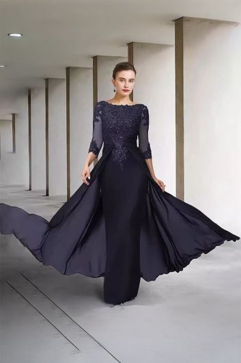 Elegant Navy Blue Lace and Chiffon Gown with Long Train for Formal Events