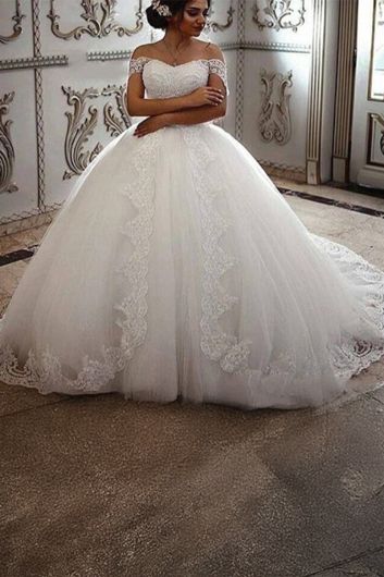 Off-the Lace Ball Gown with Long Train for Formal Events