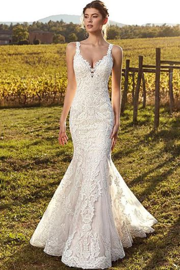 Lace V-Neck Gown  Train for Formal Events