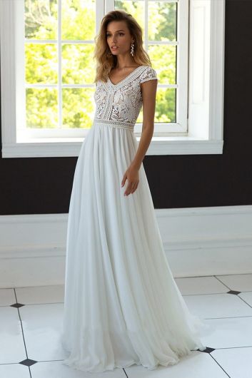 Lace V-Neck A-Line Gown with Flowing Skirt for Formal Events