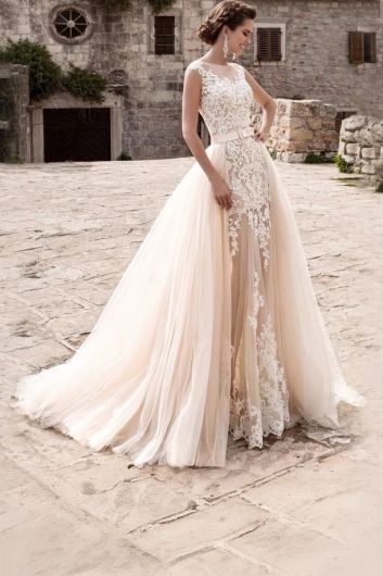 Lace Illusion Neckline Tulle Overlay Mermaid Gown with Long Train for Formal Events