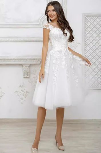 Short-Sleeve Lace Bodice Tulle Skirt Dress for Formal Events