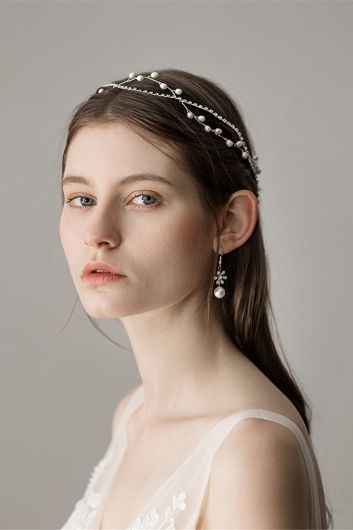 Elegant Pearl-Embellished Headband for Formal Events