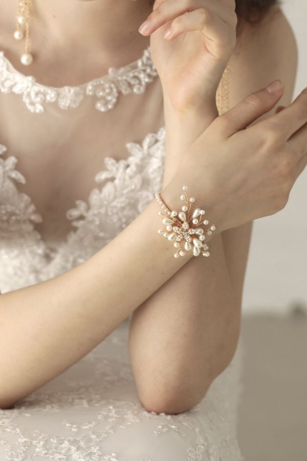 Pearl Cluster Statement Bracelet for Formal Events