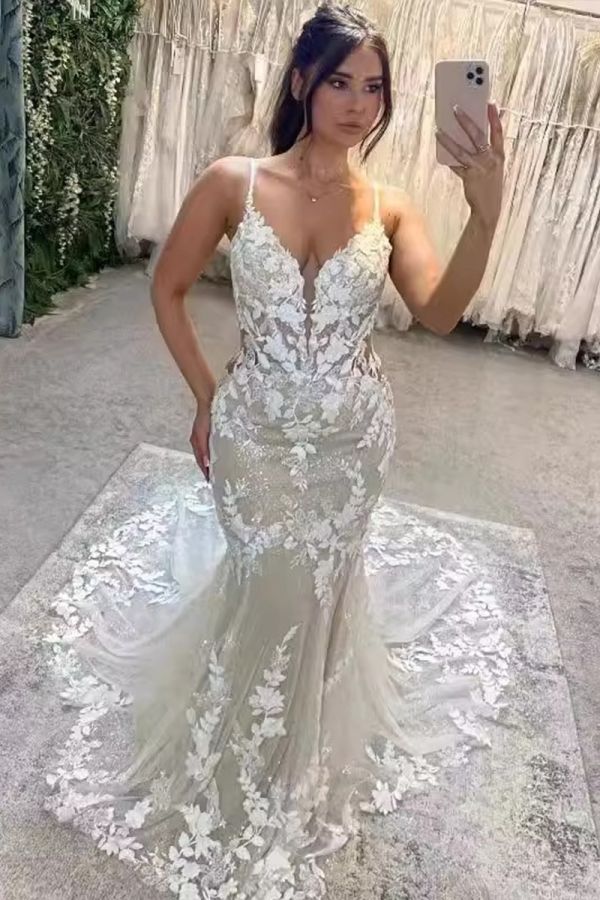 Lace Neck Mermaid Gown with Long Train for Evening Events