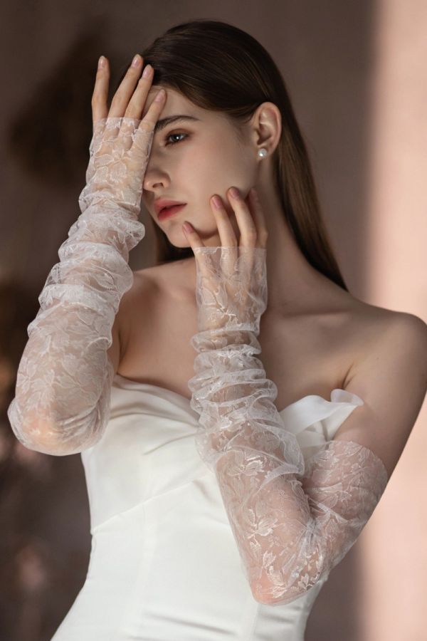 Sheer Ruched Lace Gloves for Formal Evening Gowns