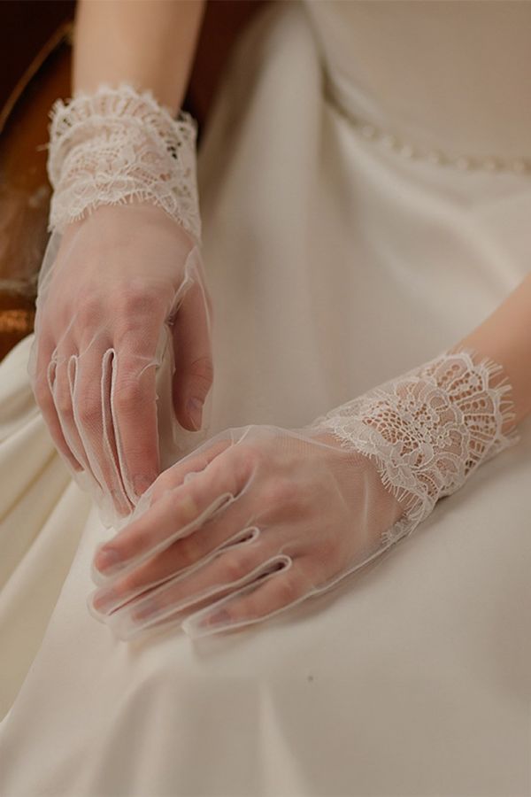 Lace-Trimmed  Gloves for Formal Evening Gowns