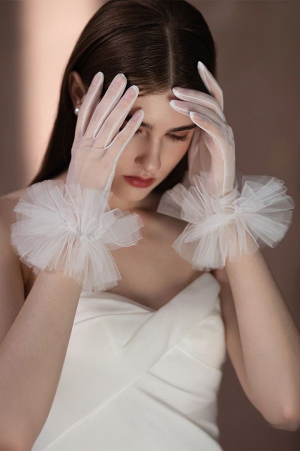 Tulle Ruffle Sheer Gloves for Evening Gowns