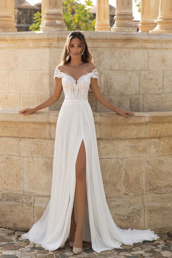 Off-the-Shoulder Lace Bodice Gown High Slit and Long Train for Formal Events