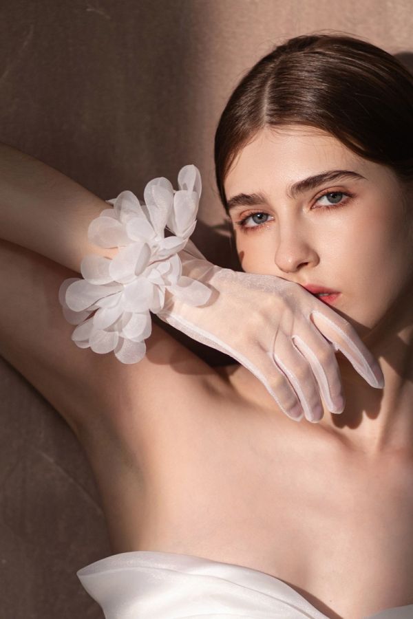 Floral Trim Sheer Gloves for Bridal Gowns