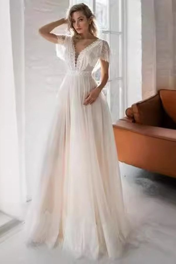 Lace V-Neck Tulle Maxi Dress with Long Train for Formal Events