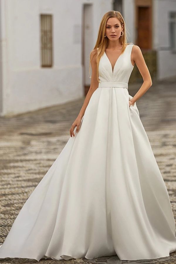 Deep Neck Satin Ball Gown with Long Train for Formal Events